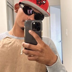 Meet your Posher, Adrian